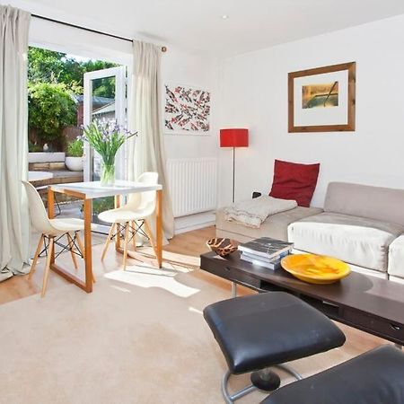 Walking Distance To Racecourse And City Centre York Bagian luar foto